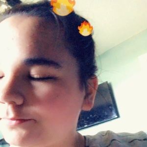 Meet your Posher, Anika